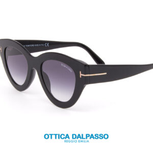 TOM-FORD-TF658-2